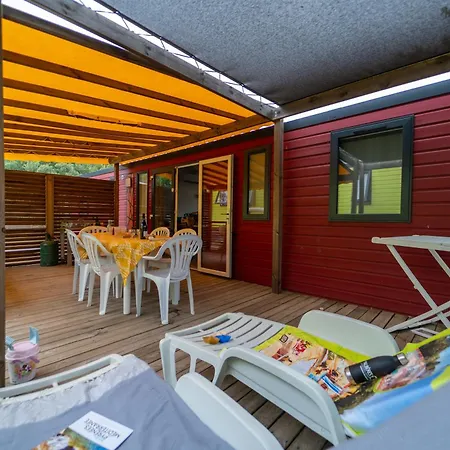 Des Alberes Camping 4*